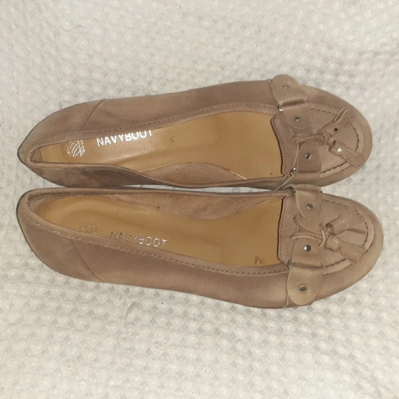NAVYBOOT-Italy-Taupe Suede Tasseled Loafers-Sz 38-Excellent - Picture 6 of 7